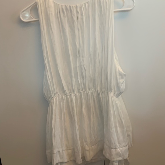 Do & Be Layered Sleeveless top - Picture 3 of 9